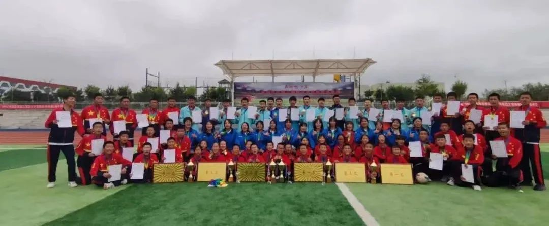 彭阳县参赛队在固原市举办的2022年“奔跑吧·少年”第三届青少年校园足球联赛中成绩优异